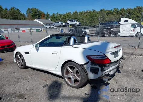 2014 Mercedes-Benz Slk 250 z USA, uszkodzony, nr VIN WDDPK4HA9EF087839